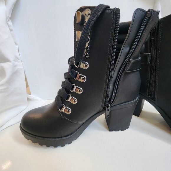 Mia Annamaria Black Block Heel Boots - Women's Size 6.5 - Picture 3 of 12